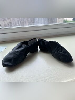 Bloch Black Split-Sole Jazz/Ballet Shoes